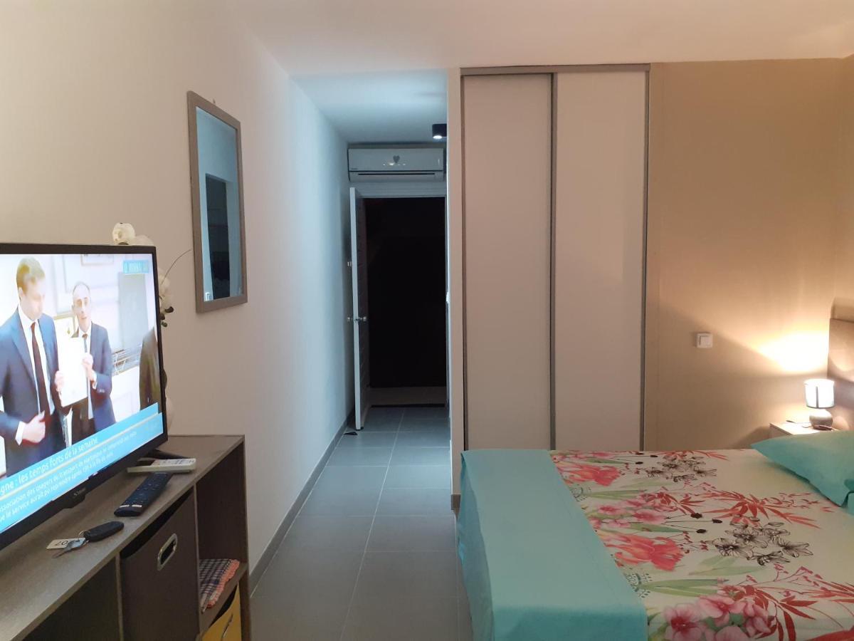 Blu Diamante Aparthotel Le Diamant Bagian luar foto